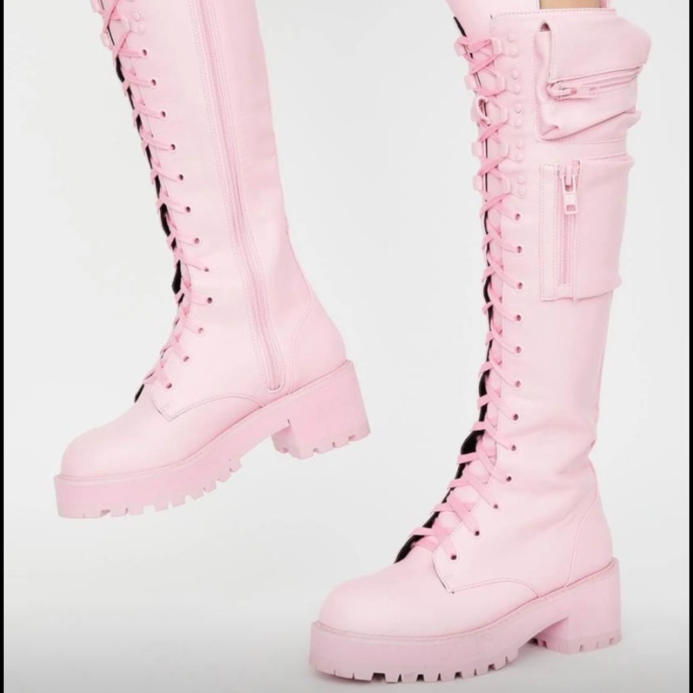 Bubblegum Pink obsidian boots